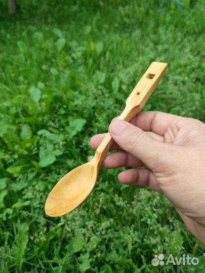 Деревянная ложка со свистком