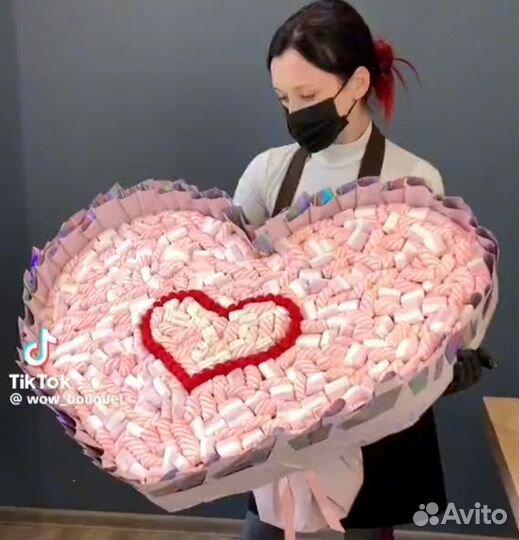 Сладкие букеты из конфет, зефира