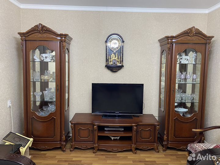 Мебель стенки и горки