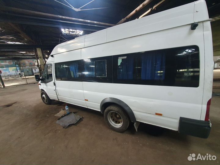 Городской автобус Ford Transit, 2013