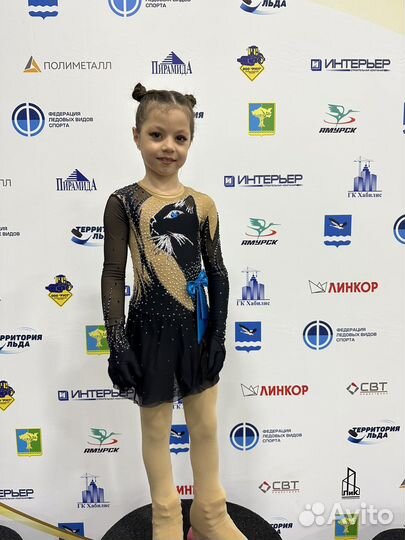 Платье для выступлений фигурное катание 128