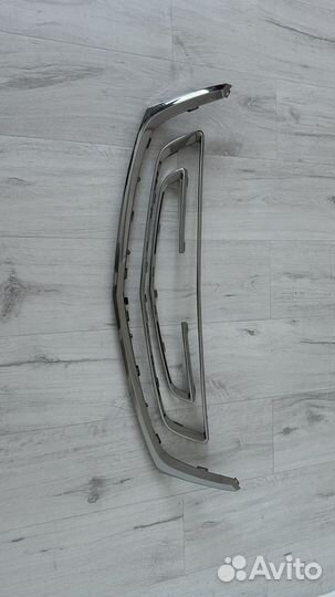 Решетка никилированная оригинал на geely emgrand 7