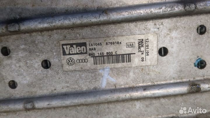 Радиатор интеркулера Audi TT, 2004