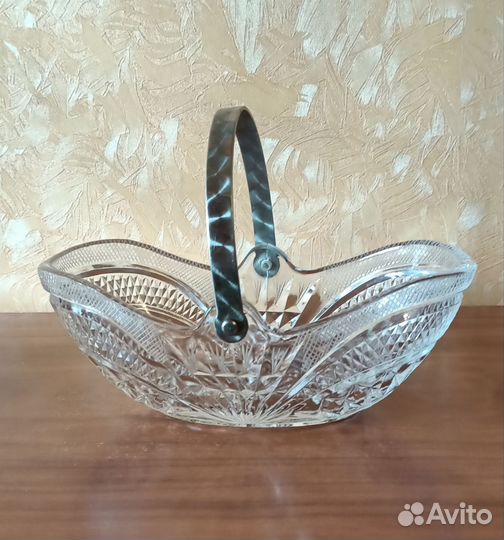 Конфетница СССР стекло с металлической ручкой