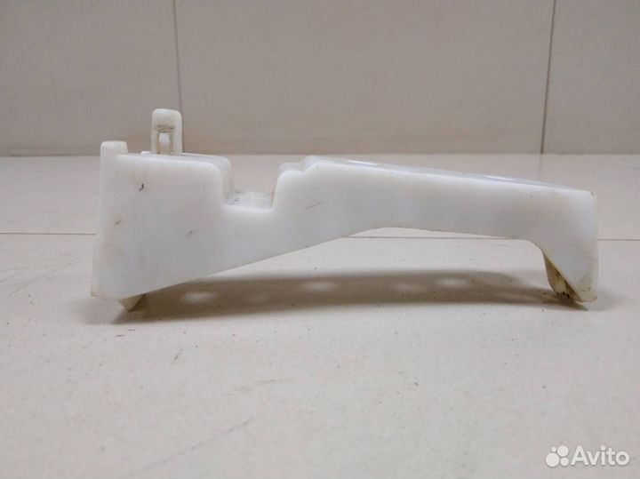 Кронштейн фар левый Mitsubishi Outlander XL CW 200