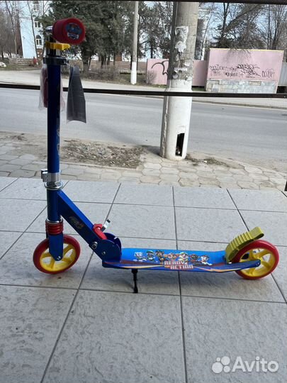 Самокат детский новый