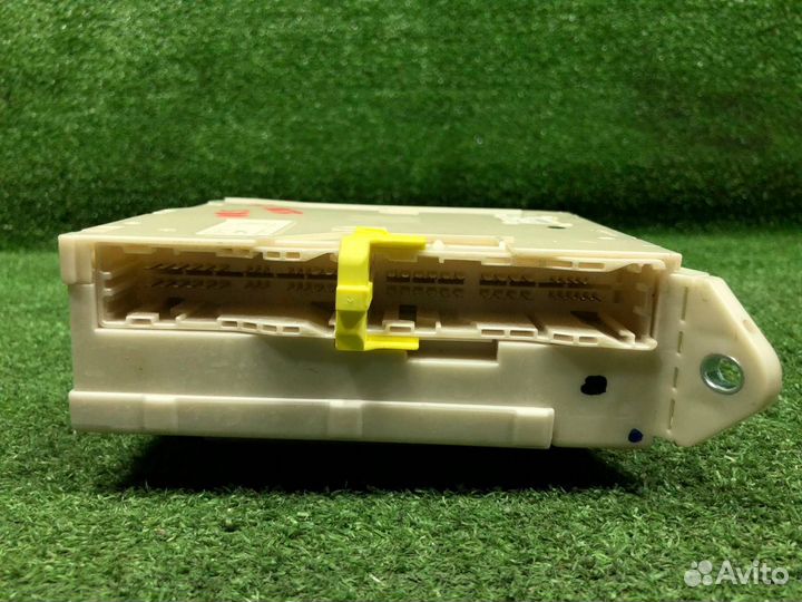 Блок предохранителей Lexus Gs460 URS190 1UR-FSE