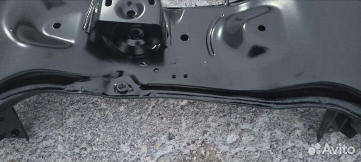 Передний подрамник Hyundai Getz (дорест) 2002-2005