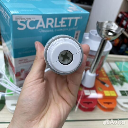 Блендер Scarlett SC-HB42F84