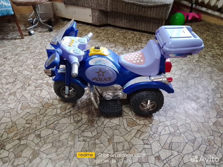 Детский электрический трицикл