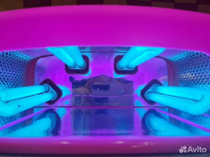 Лампа люминисцентная для закрепления гель лака