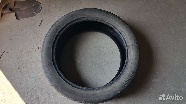 Pirelli P Zero 295/40 R21 111Y