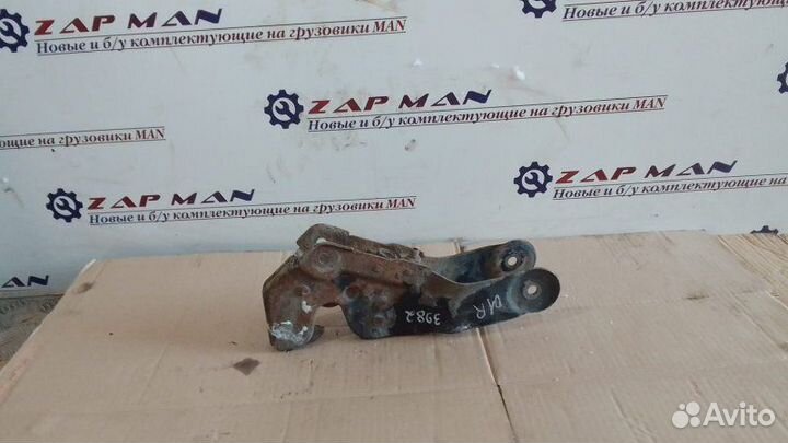 Замок кабины водителя правый Man Tgl / Tgm / Tga