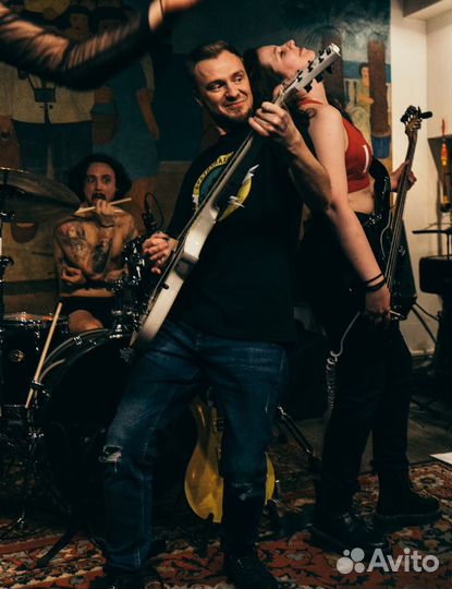 Научу играть на гитаре за месяц + 5 уроков бонус