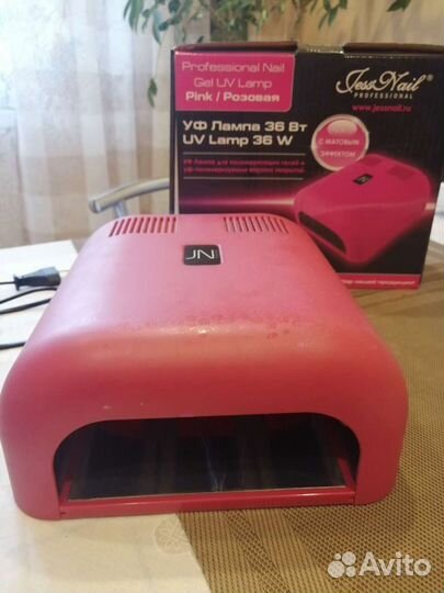 Уф лампа для ногтей