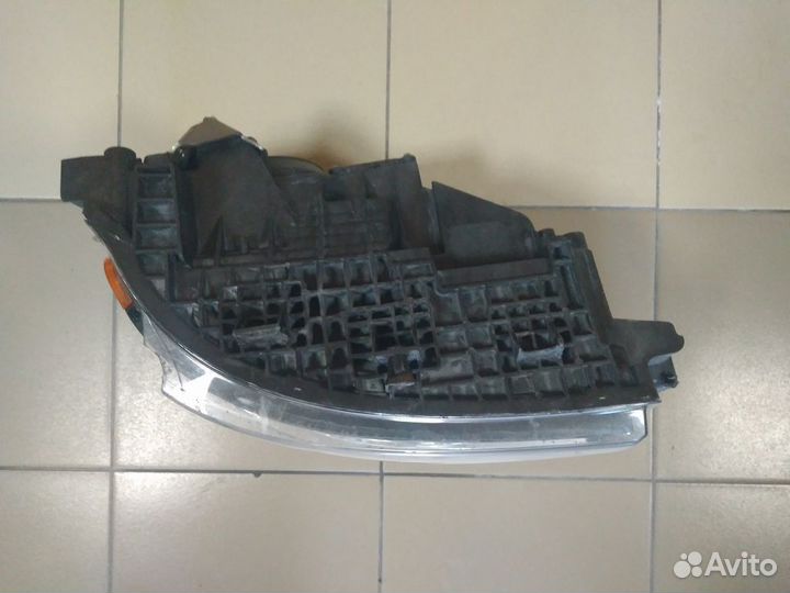 Scania 6 G-Serie Фара правая