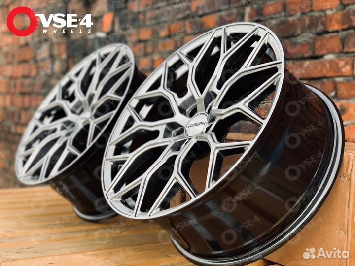 Диски R17 5-114.3 # Vossen HF-2 Hyper Black