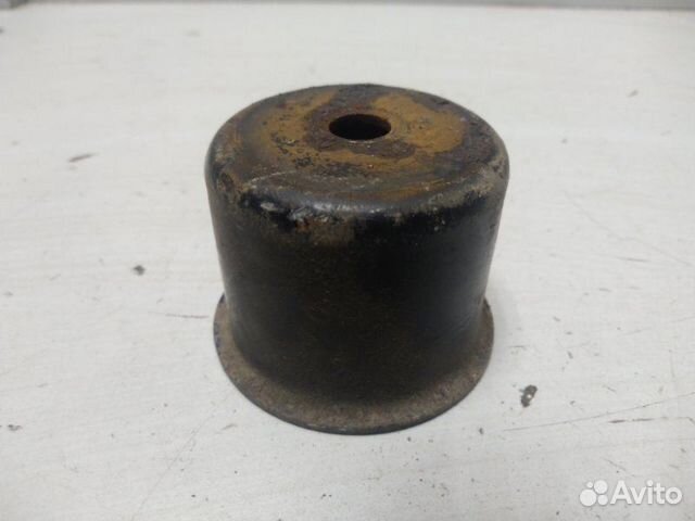 Упор отбойника Audi 80/90 B4 1992-1995 седан 2.0