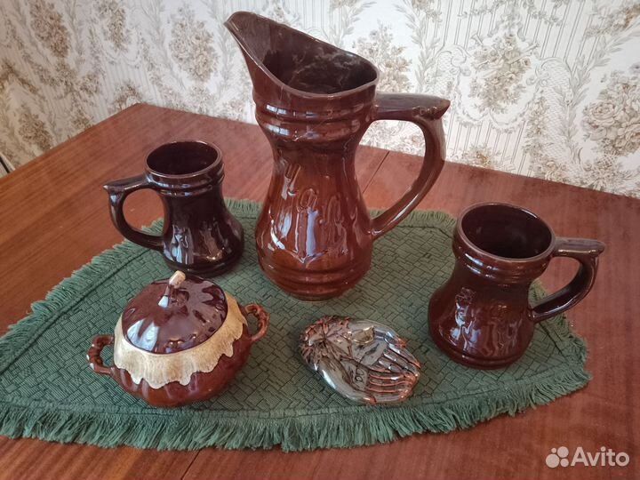 Комплект керамической посуды для декорации