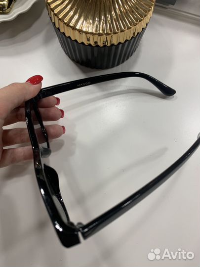 Солнечные очки