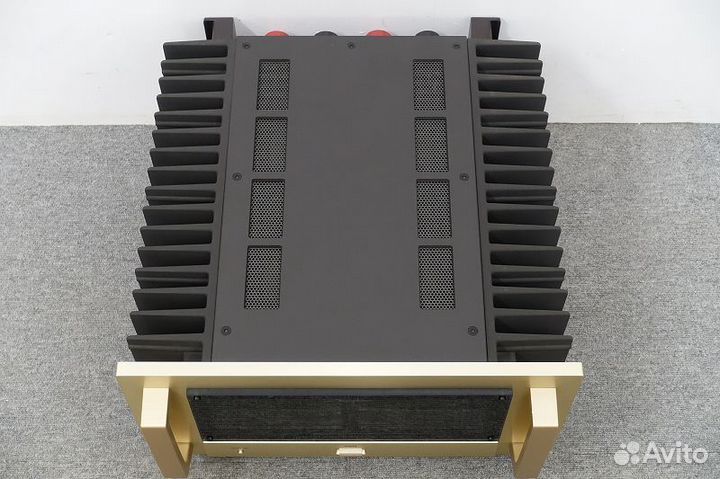 Accuphase P7000 усилитель мощности 220v