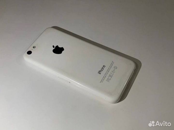 iPhone 5C, 8 ГБ