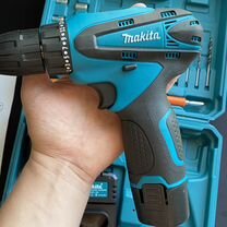 Шуруповерт Makita 12v новый с набором бит