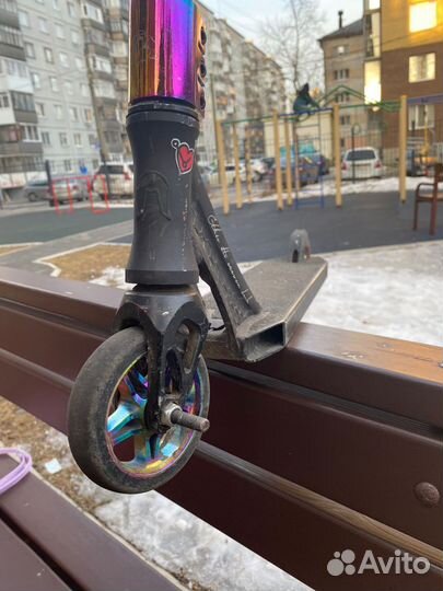 Трюковой самокат парк