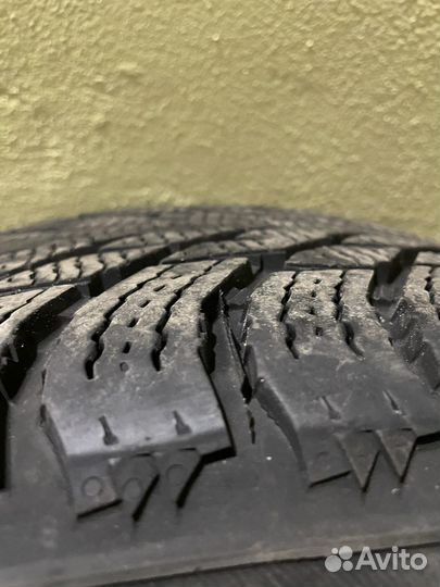 Nokian Tyres Hakkapeliitta R3 SUV 235/60 R18 107R