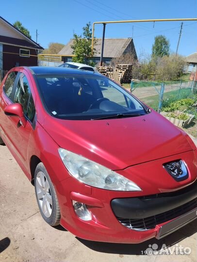 Peugeot 308 1.6 AT, 2010, 136 000 км