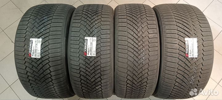 Yokohama BluEarth Winter V906 325/35 R22 и 285/40 R22
