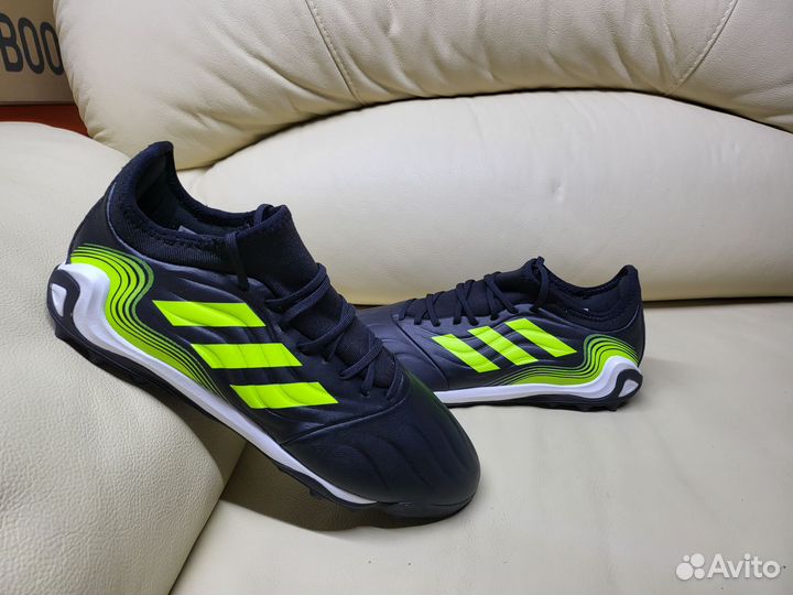 Сороконожки Adidas Copa новые 42 р