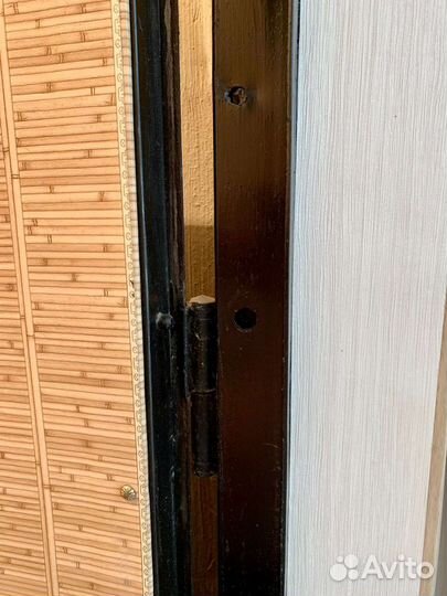 Дверь входная железная уличная бу