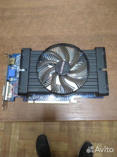 Видеокарта AMD Radeon HD 6670 1Gb
