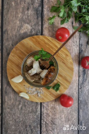 Валуи И грузди домашние, маринованные