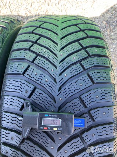 Michelin X-Ice North 4 SUV 235/55 R18 104T