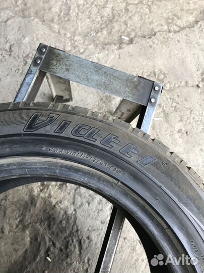 Viatti Bosco A/T 235/55 R17