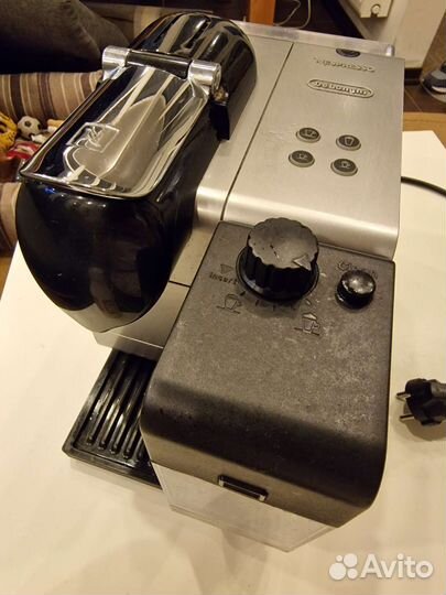 Кофемашина капсульная delonghi nespresso
