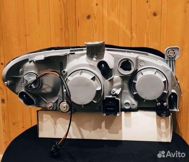 Фара передняя на Kia Spectra Киа Спектра Иж