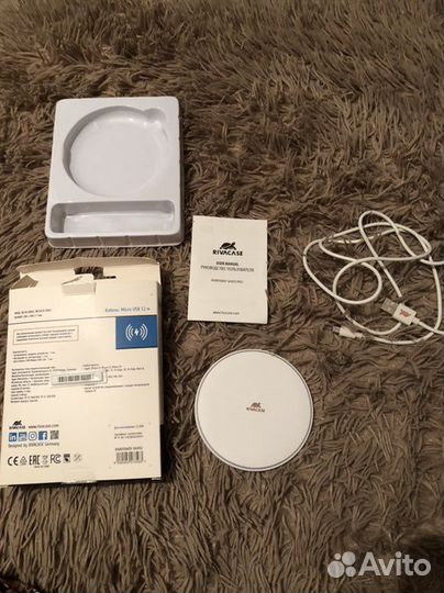 Беспроводная зарядка для iPhone(новая)