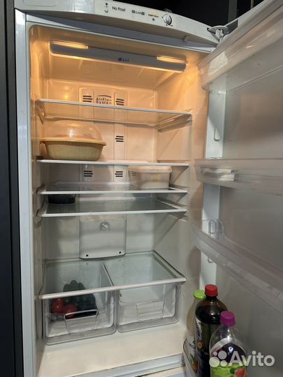 Холодильник indesit