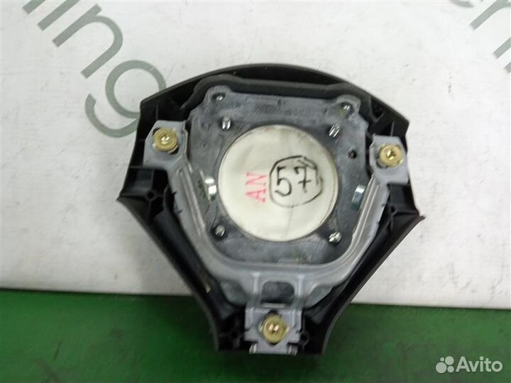 Подушка безопасности водителя Subaru