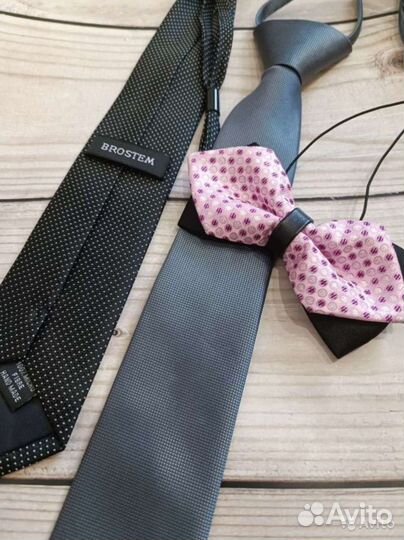 Галстук школьный