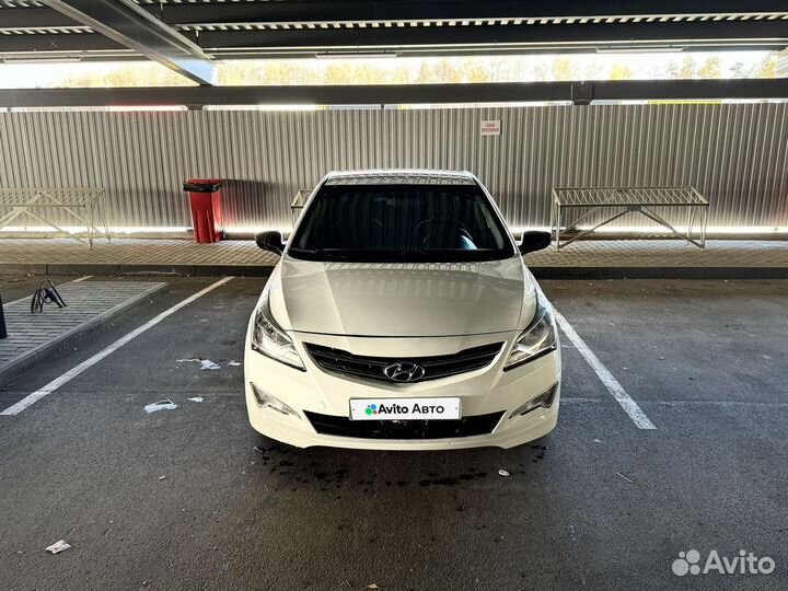 Hyundai Solaris 1.6 AT, 2015, 117 000 км