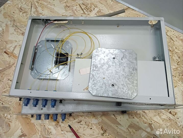 Коммутатор rp-1708bd15