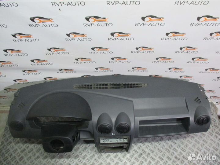 Торпедо Renault Logan 2005-2014