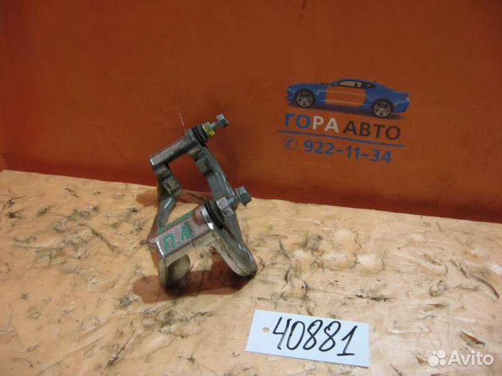 Скоба суппорта переднего левого Kia Optima IV 2016