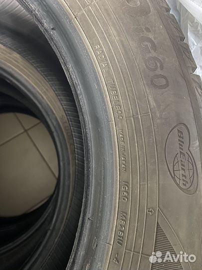 Yokohama Ice Guard IG60 215/60 R17