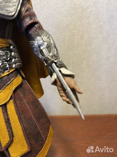 Фигурка Assasin‘s creed