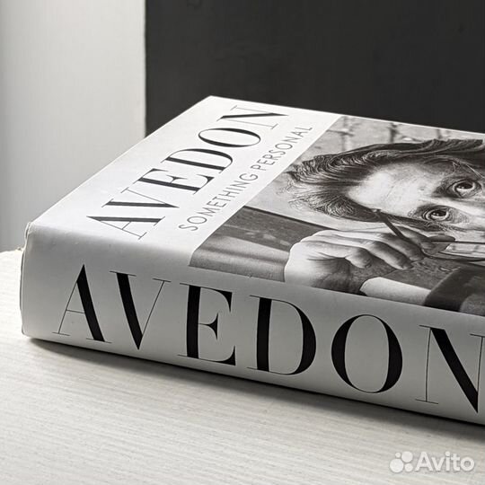 Книга «Avedon. Something Personal»